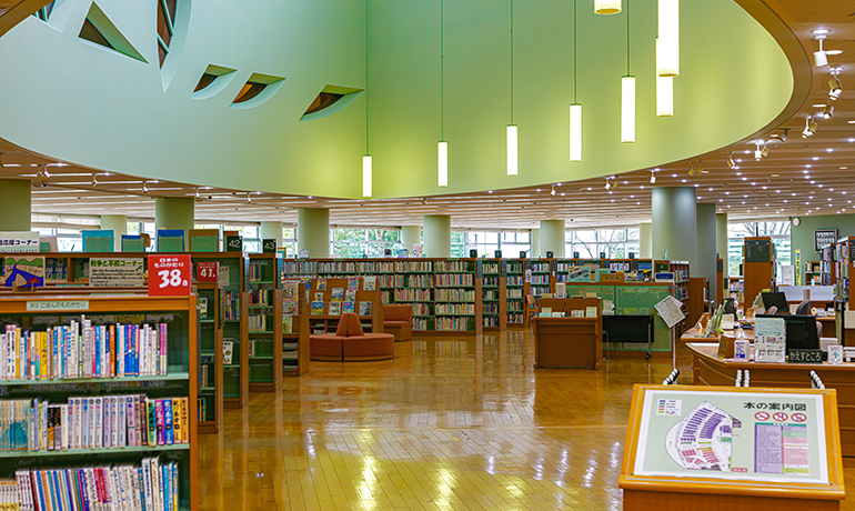 倉吉市立図書館